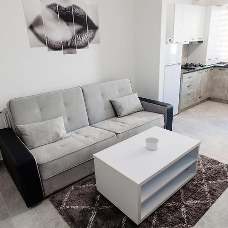 Home Sweet Home Bacau Exterior photo
